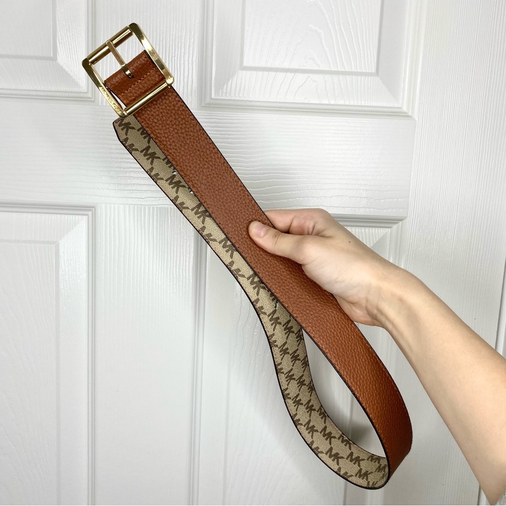 Michael Kors Reversible Logo MK Tan Brown Leather Belt Gold Size Small NWOT - Picture 6 of 15